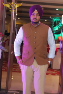 20201014_0004130.17737161364297416